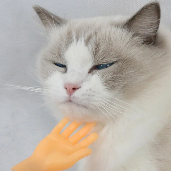 Играчка за котки Ръчички 7 см