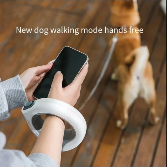 Автоматичен повод лента HANDSFREE с LED фенерче